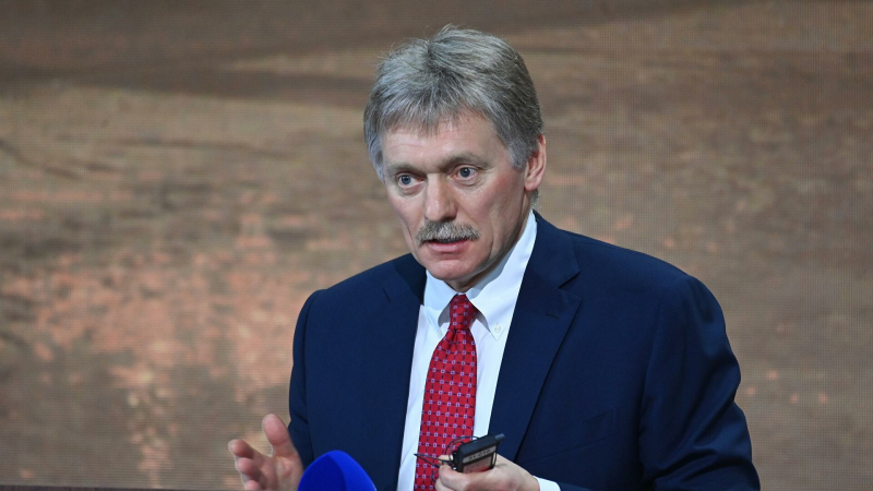 Вашингтон "скуп на объективные оценки" в отношении России, заявил Песков