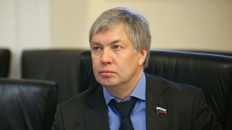 Врио губернатора Ульяновской области отправил в отставку правительство